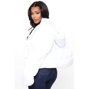 Fashion Nova Yours Fur The Taking Hooded Puffer Jacket White Small